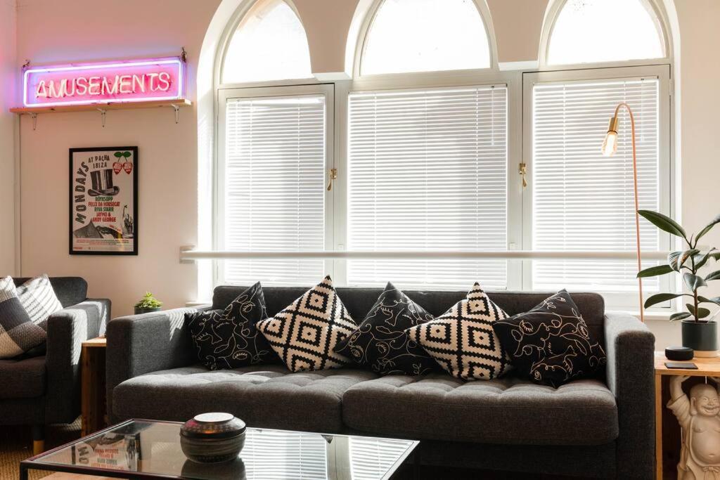 Church House Loft سكرابورو المظهر الخارجي الصورة