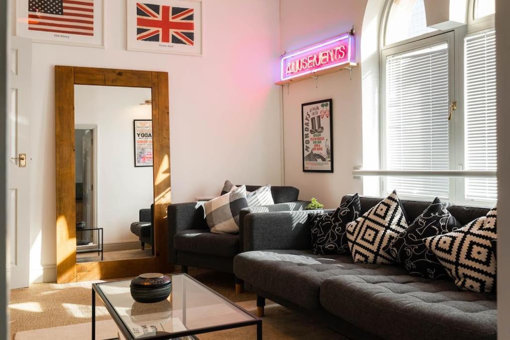 Church House Loft سكرابورو المظهر الخارجي الصورة